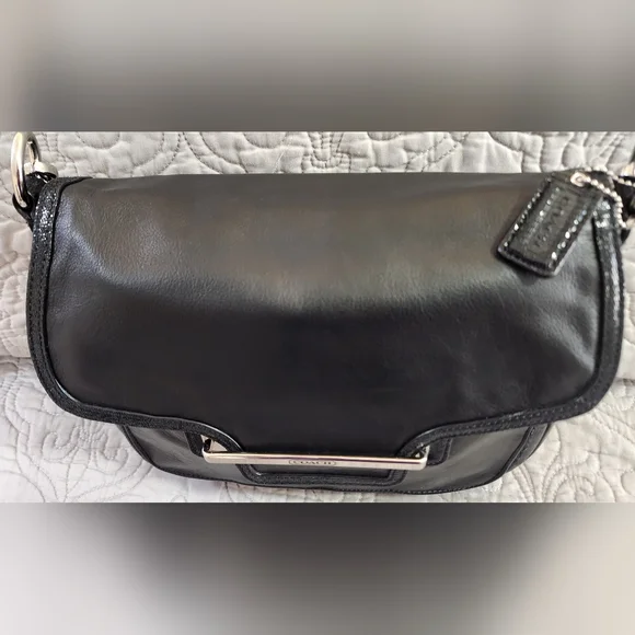 COACH Taylor Leather Flap Shoulder Purse - Picture 11 of 11